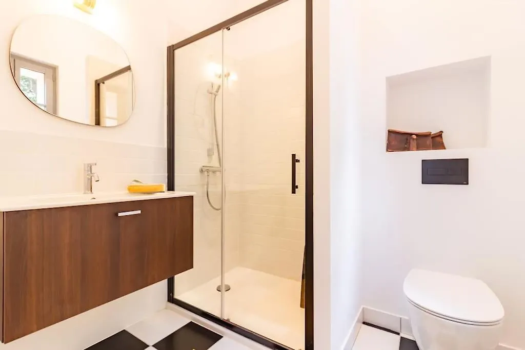 Holiday home Demeure Bajou - Piscine Privee - Parc Arbore Auterive