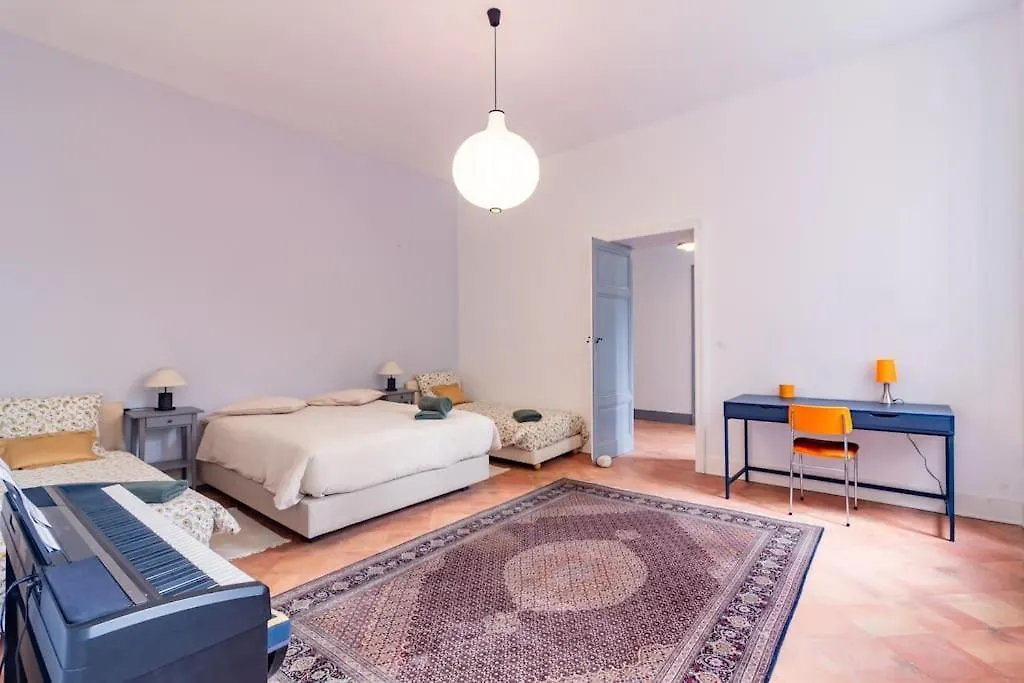 Holiday home Demeure Bajou - Piscine Privee - Parc Arbore Auterive